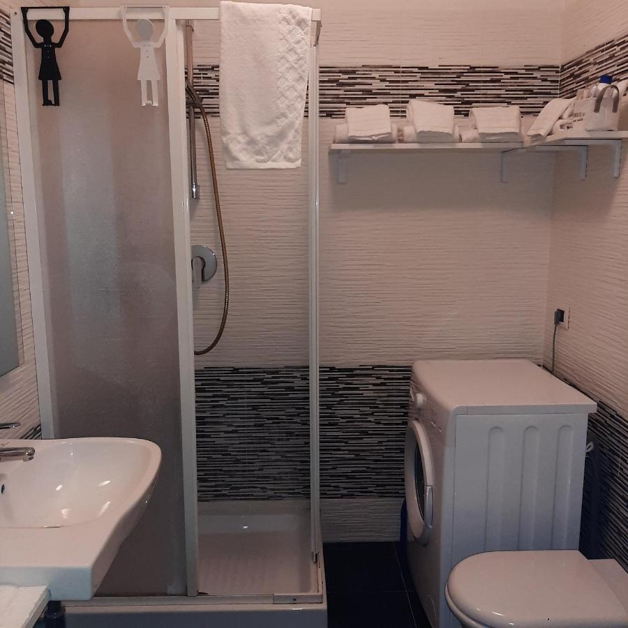 La Passeggiata Apartment Lido di Ostia Ngoại thất bức ảnh